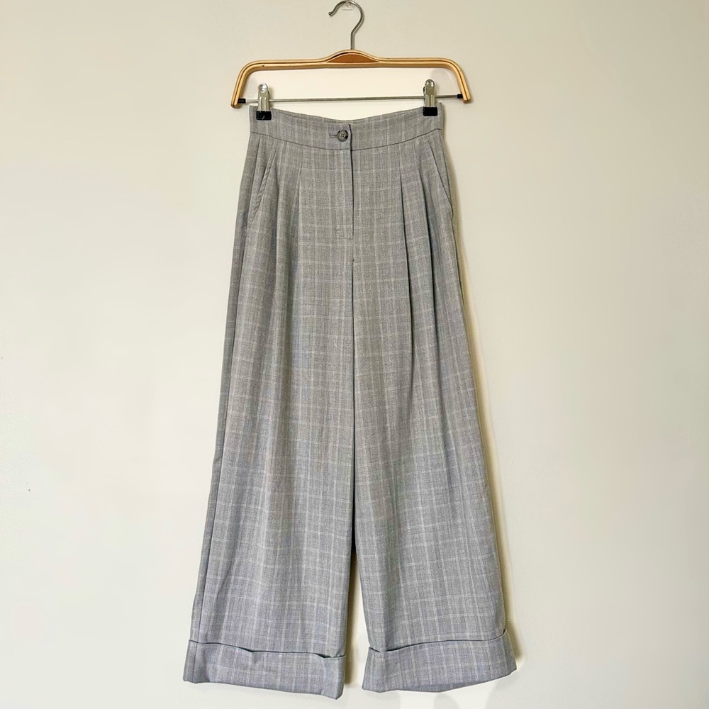 Aritzia - Sunday Best Trousers